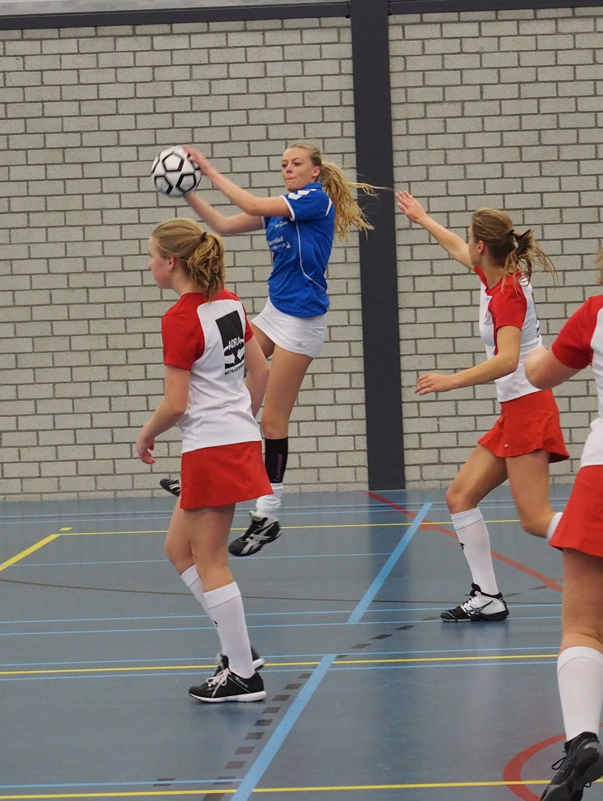 KV Tilburg A3_28 november-019.JPG